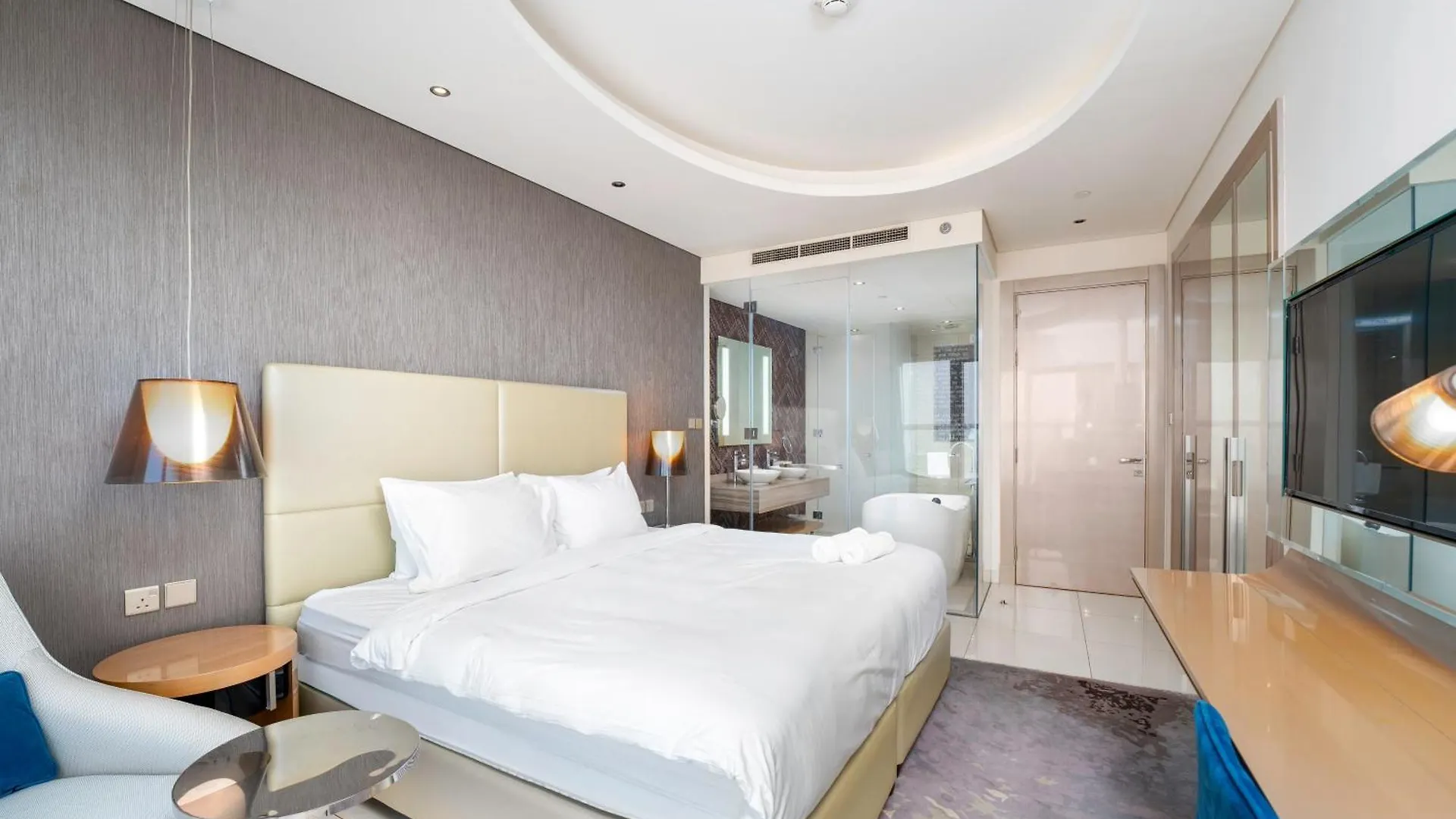 Luxe Living Redefined Spacious 3Br Haven In Damac Towers By Paramount, Stunning Views, Elite Amenities Dubai 0*,